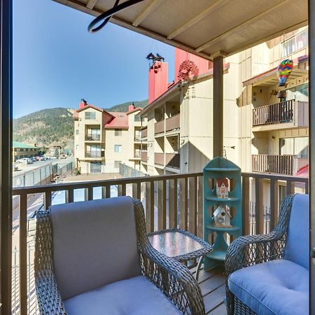Ski-In Red River Retreat Balcony, Mountain Views! Exterior photo